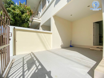 ทาวน์เฮ้าส์มือสองย่านนนทบุรี ม.นนท์ณิชา บางใหญ่2 หลังมุม! เนื้อที่มากถึง 38.4 ตร.ว. ฟังก์ชัน 3 ห้องนอน 2 ห้องน้ำ 1 ที่จอดรถ บนทำเลแห่งการเดินทาง เชื่อมต่อถ.กาญจนาภิเษก, ถ.รัตนาธิเบศก ใกล้รถไฟฟ้าสายสีม่วง "สถานีตลาดบางใหญ่" และทางด่วน "ศรีรัช"